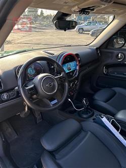 ميني كونتريمان